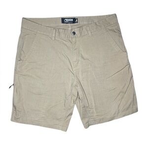 Mountain Khakis shorts